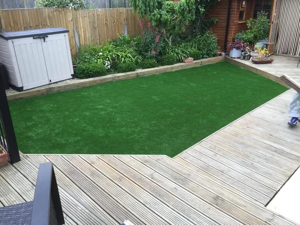 Local landscaping artificial grass installation in Kent