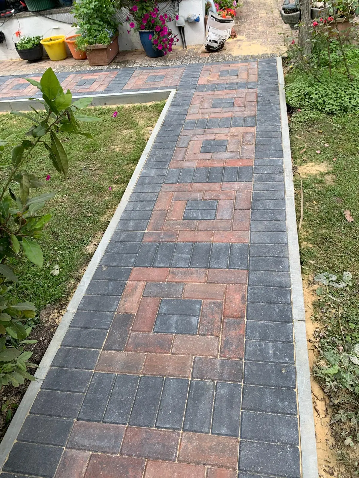 Block Paved Pattern Pathway Kent