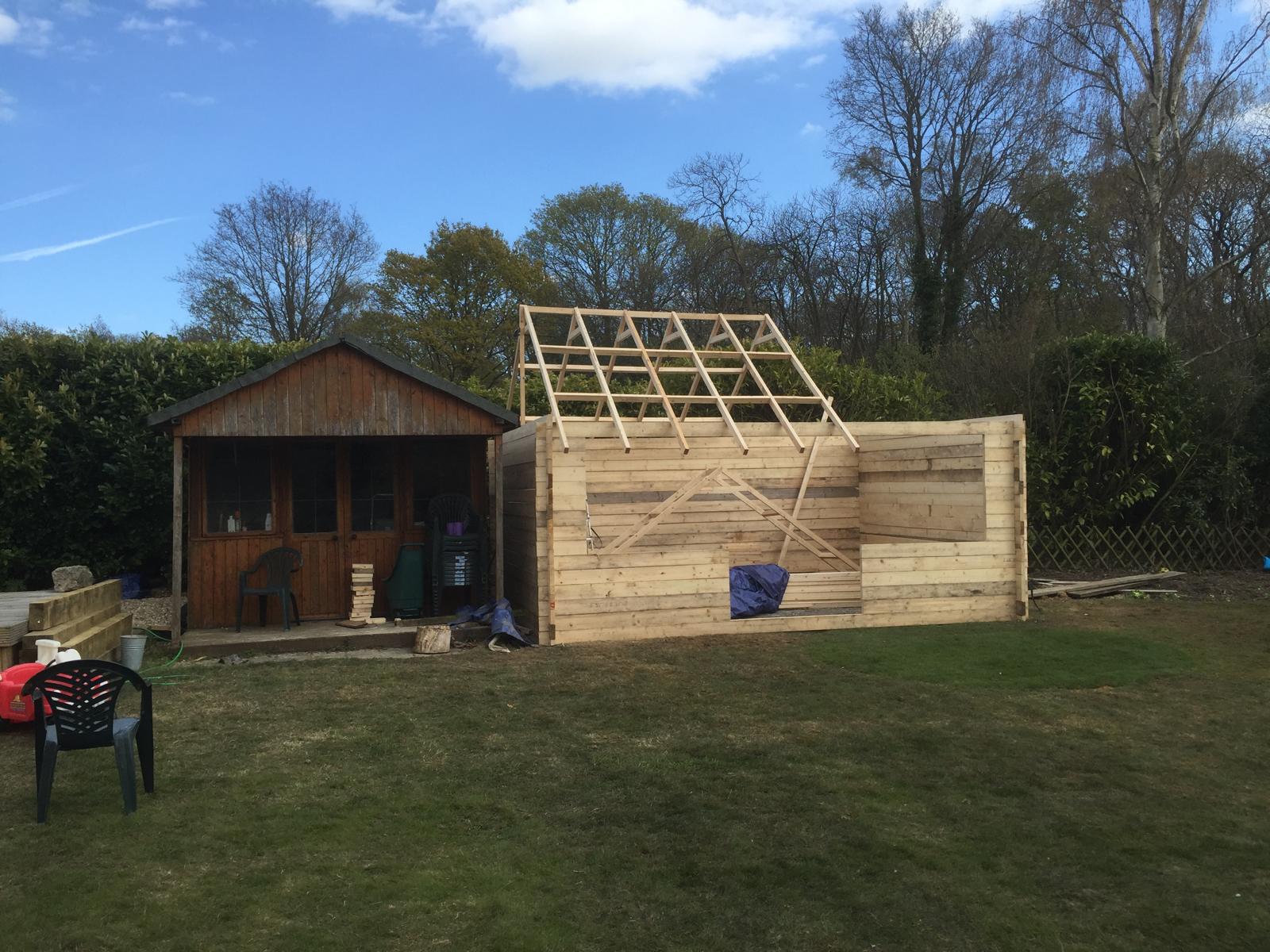 Custom build roof installation on summer house project