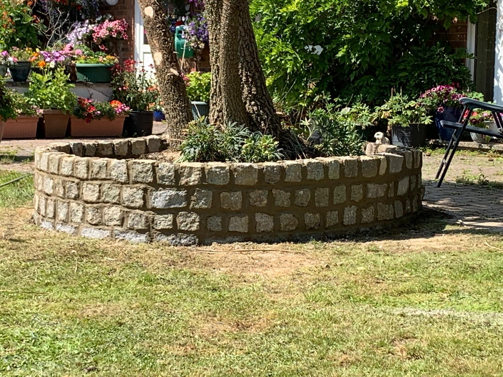 Decorative natural stone wall installation
