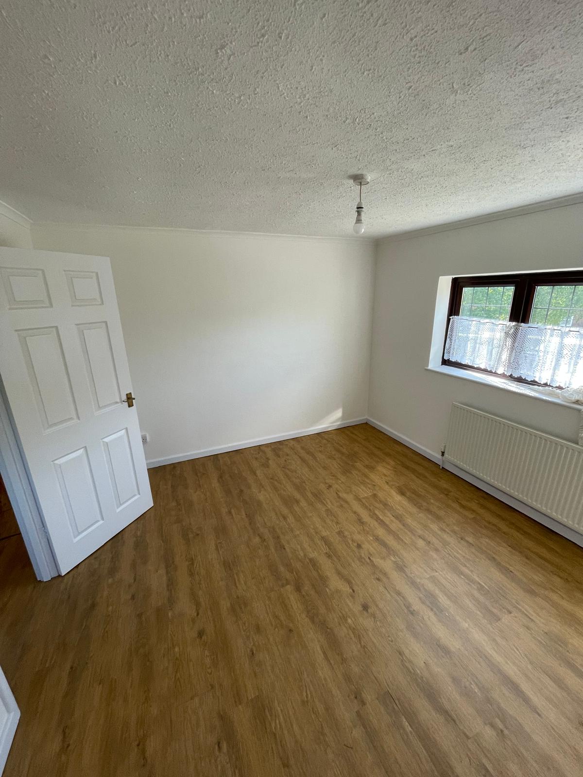 Painted walls and wood work for a local decorating project in Kent