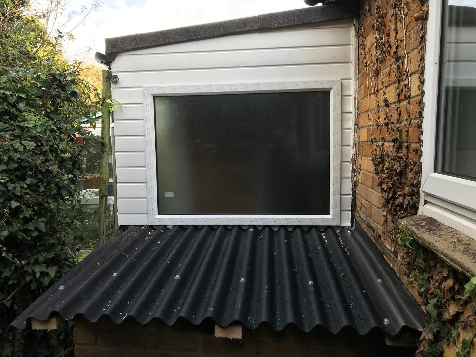 Roof installation on small extension project