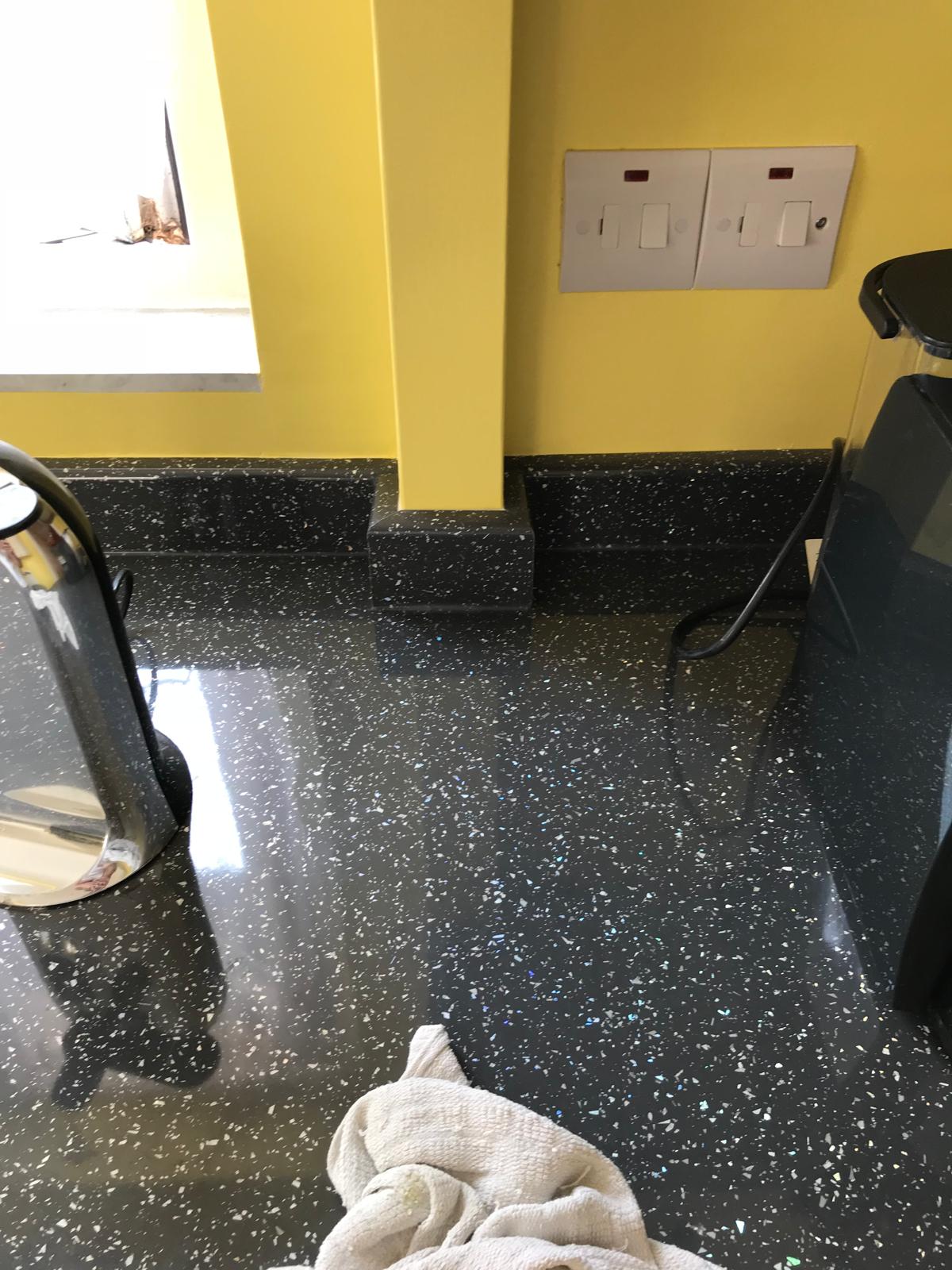 Upstand around a wall beam on a kitchen installation project